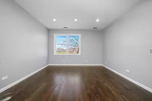 2731 S Whipple St, Chicago, IL 60623 - Photo 5