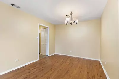 111 Acacia Drive #210, Indian Head Park, IL 60525 - Photo 9