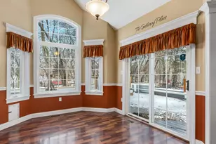 688 Fox Hollow, Dekalb, IL 60115 - Photo 7