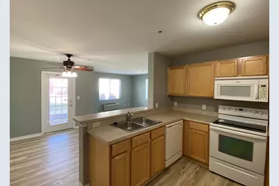 136 Bertram Drive #H, Yorkville, IL 60560 - Photo 7