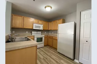 136 Bertram Drive #H, Yorkville, IL 60560 - Photo 5