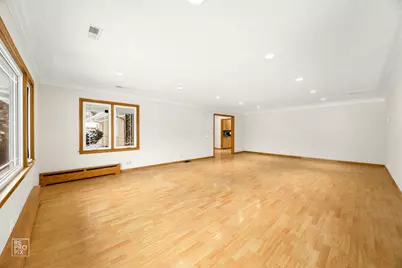 17W120 Woodland Avenue, Bensenville, IL 60106 - Photo 7