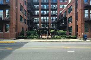 2323 W Pershing Rd, Chicago, IL 60609 - Photo 1