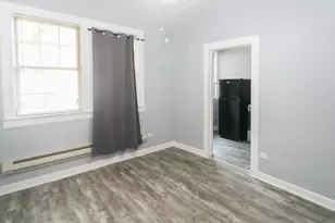 3257 W Wrightwood Ave, Chicago, IL 60647 - Photo 9