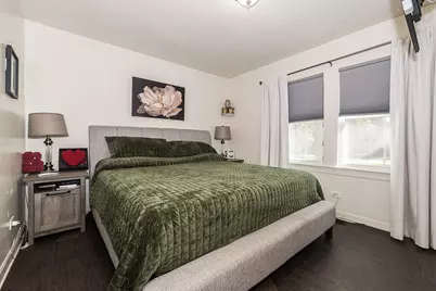 1410 N 14th Avenue, Melrose Park, IL 60160 - Photo 17