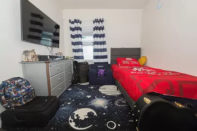 1410 N 14th Avenue, Melrose Park, IL 60160 - Photo 13