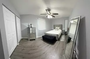 8001 N Elmore St, Niles, IL 60714 - Photo 21