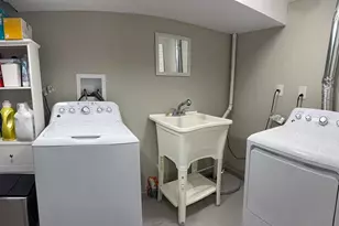 8001 N Elmore St, Niles, IL 60714 - Photo 33