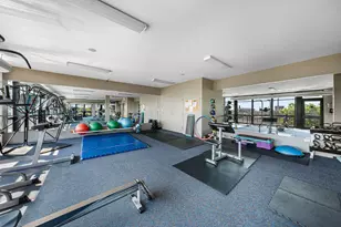 1001 W 15th St, Chicago, IL 60608 - Photo 17