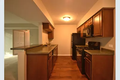 1625 College Green Drive, Elgin, IL 60123 - Photo 7