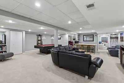 2010 N Oak Wood Drive, Arlington Heights, IL 60004 - Photo 21