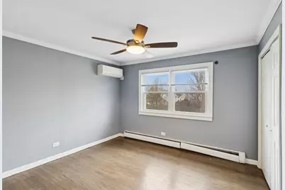 902 E Main Street, Barrington, IL 60010 - Photo 15