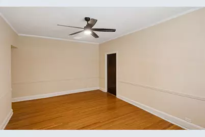 200 S Maple Avenue #G, Oak Park, IL 60302 - Photo 9