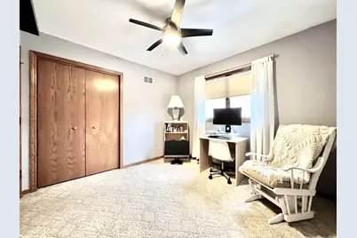 9218 S Albany Avenue, Evergreen Park, IL 60805 - Photo 25