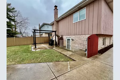 9218 S Albany Avenue, Evergreen Park, IL 60805 - Photo 29