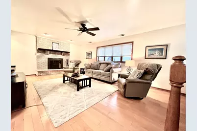 9218 S Albany Avenue, Evergreen Park, IL 60805 - Photo 13