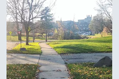 345 Augusta Avenue, Dekalb, IL 60115 - Photo 25