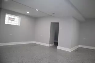 210 W 16th Pl, Chicago Heights, IL 60411 - Photo 29