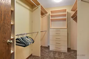 3926 Raintree Ln, Northbrook, IL 60062 - Photo 27