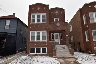 5612 S Sawyer Ave, Chicago, IL 60629 - Photo 1