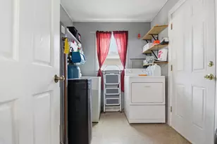 3013 Emily Ln, McHenry, IL 60051 - Photo 13