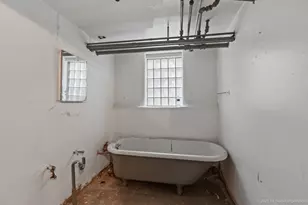 1833 S Troy St, Chicago, IL 60623 - Photo 17