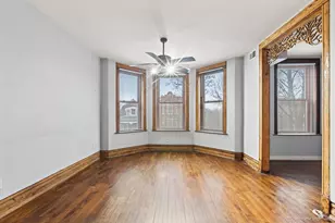 1833 S Troy St, Chicago, IL 60623 - Photo 9