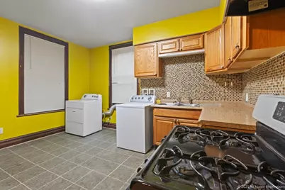 1833 S Troy Street, Chicago, IL 60623 - Photo 13