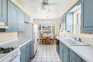 139 Thelin Ct, Wilmette, IL 60091 - Photo 17