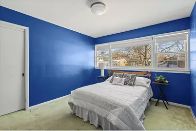 139 Thelin Court, Wilmette, IL 60091 - Photo 9