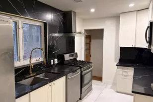 23000 Sherman Rd, Steger, IL 60475 - Photo 9