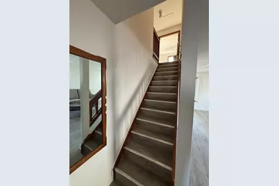 1122 Bradbury Circle, Carol Stream, IL 60188 - Photo 3