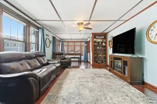 42169 N 6th Ave, Antioch, IL 60002 - Photo 5