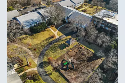 918 E Old Willow Road #103, Prospect Heights, IL 60070 - Photo 29