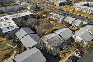 918 E Old Willow Rd, Prospect Heights, IL 60070 - Photo 25