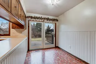 3311 Indianwood Ln, Joliet, IL 60431 - Photo 9