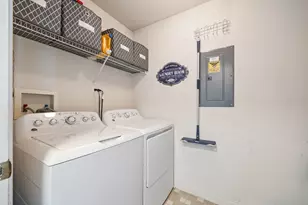 1281 N Red Oak Cir, Round Lake Beach, IL 60073 - Photo 13