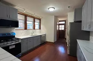 5530 N Artesian Ave, Chicago, IL 60625 - Photo 13