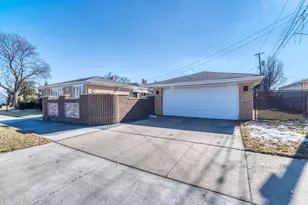 7235 W Barry Ave, Chicago, IL 60707 - Photo 5