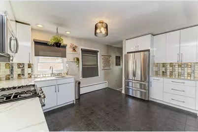 7235 W Barry Avenue, Chicago, IL 60707 - Photo 19