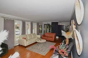 7235 W Barry Ave, Chicago, IL 60707 - Photo 9