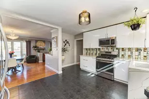 7235 W Barry Ave, Chicago, IL 60707 - Photo 17