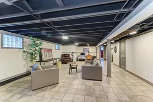 7235 W Barry Ave, Chicago, IL 60707 - Photo 35