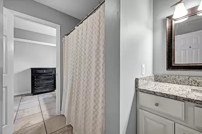 1705 Longden Avenue, Bloomington, IL 61701 - Photo 23