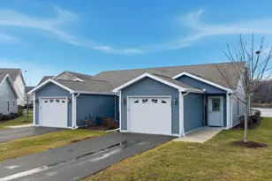 1525 Eadens Pl, Dixon, IL 61021 - Photo 1