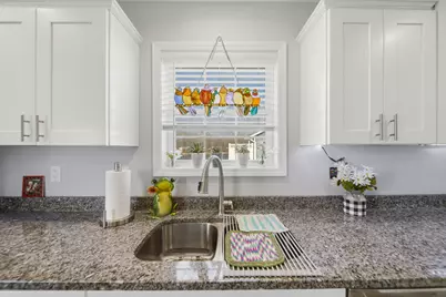 1525 Eadens Place, Dixon, IL 61021 - Photo 15