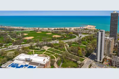 1560 N Sandburg Terrace #2403J, Chicago, IL 60610 - Photo 31