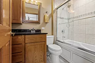 12401 S 68th Ct, Palos Heights, IL 60463 - Photo 11