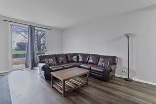 1627 Spaulding Rd, Bartlett, IL 60103 - Photo 15