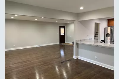 6701 W Forest View Lane, Niles, IL 60714 - Photo 11